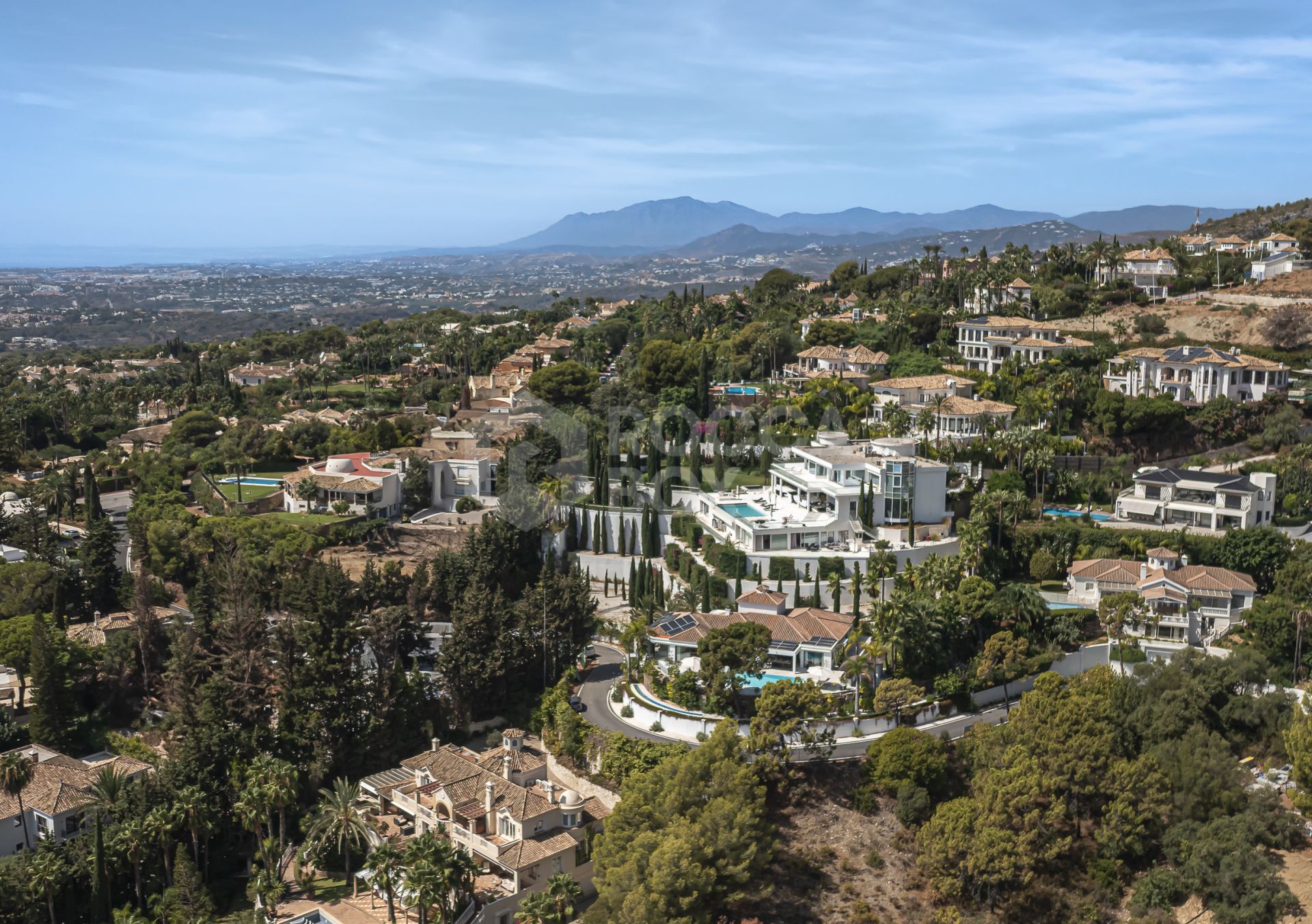 CASA LOS TRES OLIVOS - Cascada de Camoján - Marbella