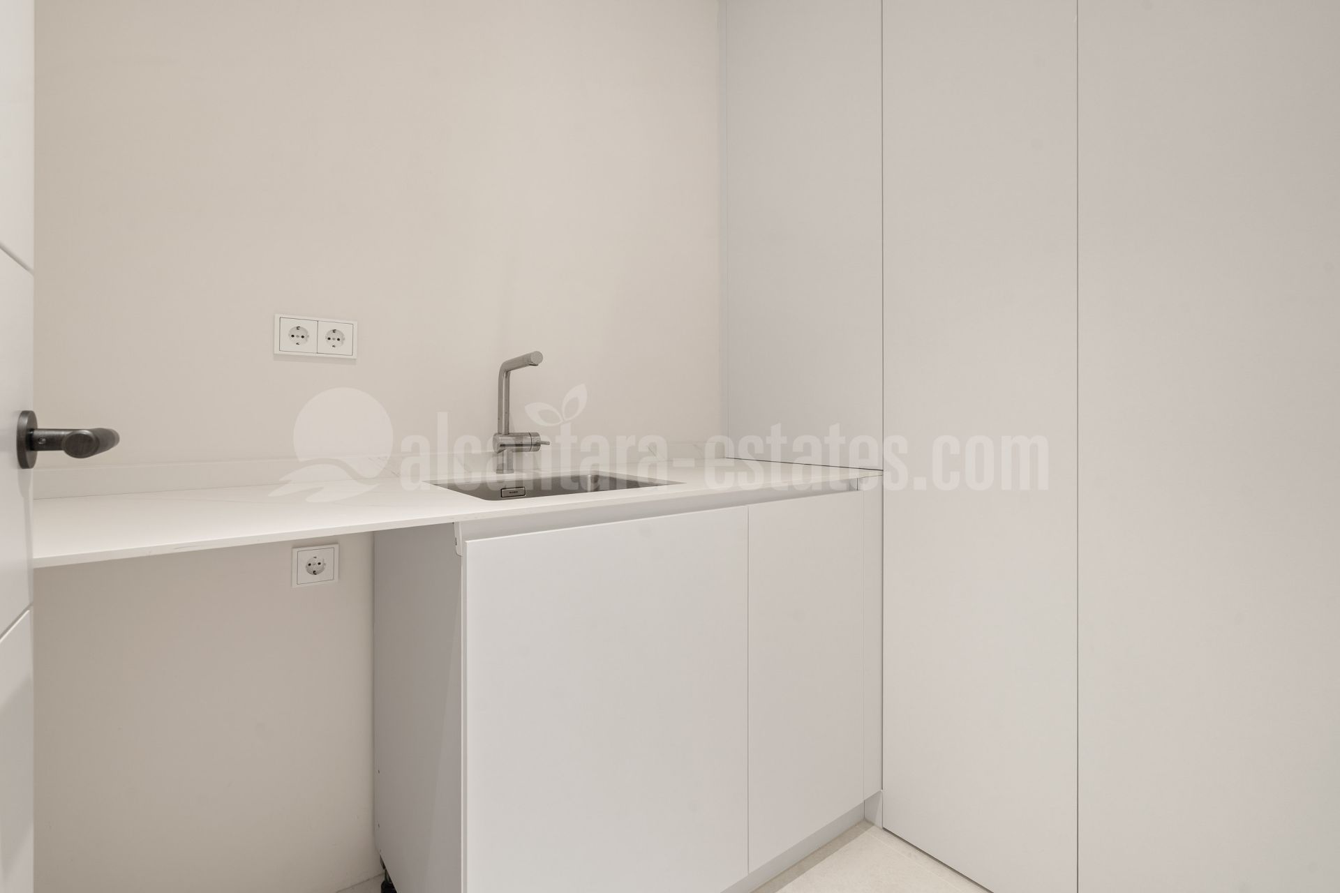 Apartment in UNO, Marbella