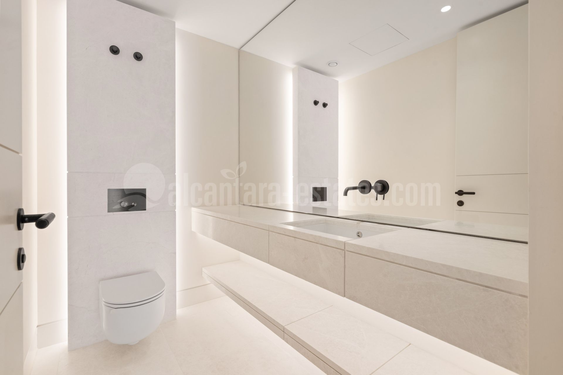Apartment in UNO, Marbella