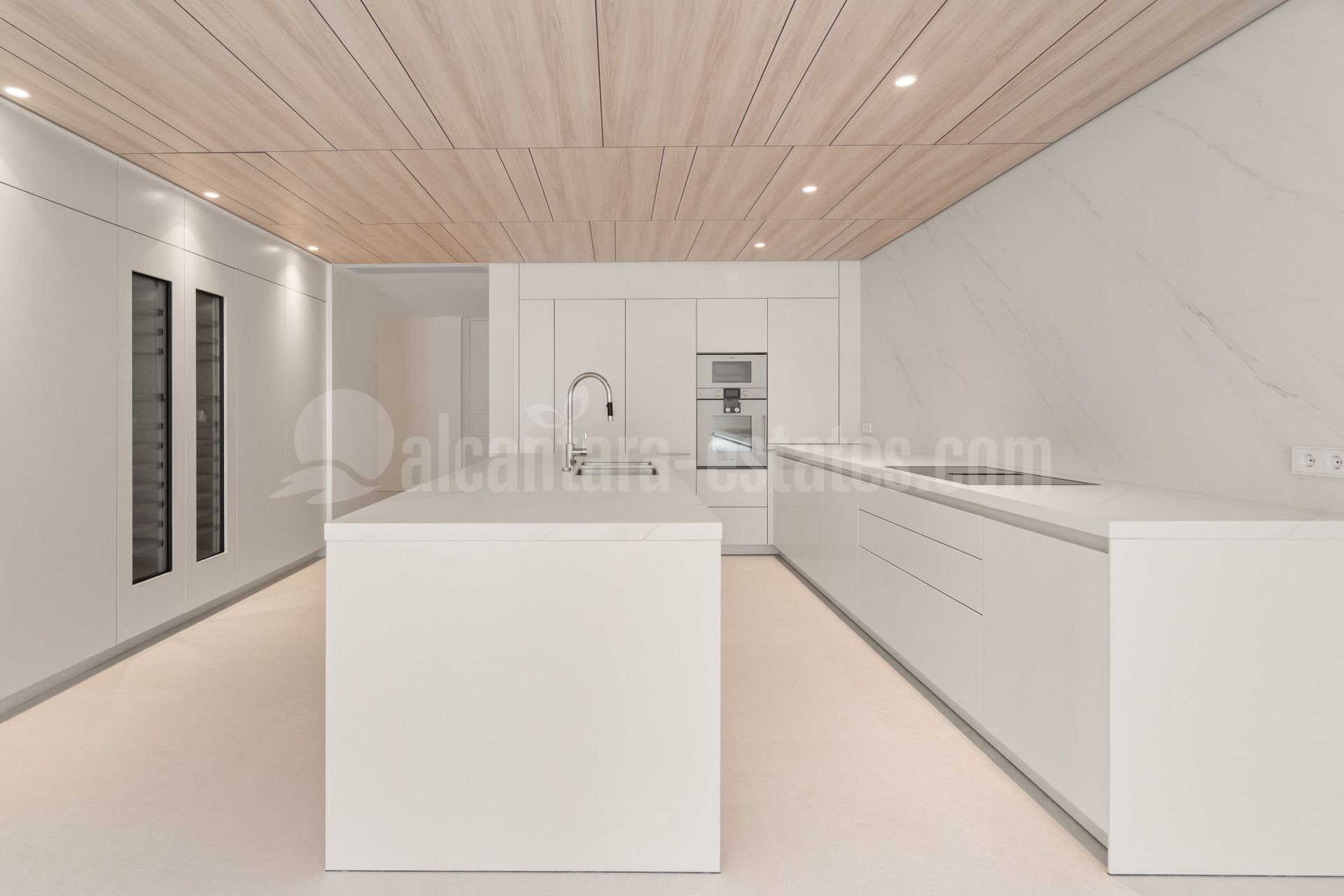 Apartment in UNO, Marbella