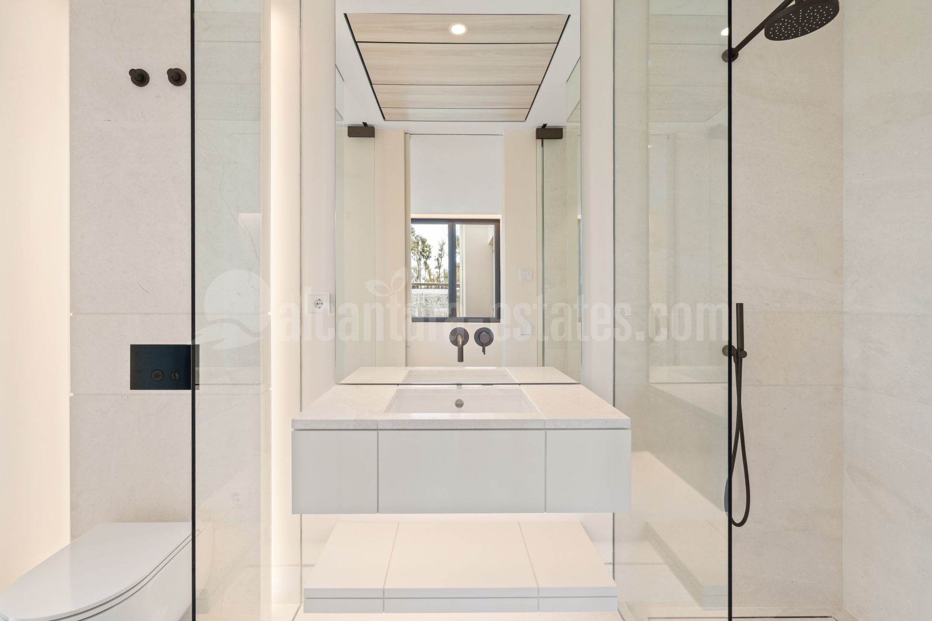Apartment in UNO, Marbella