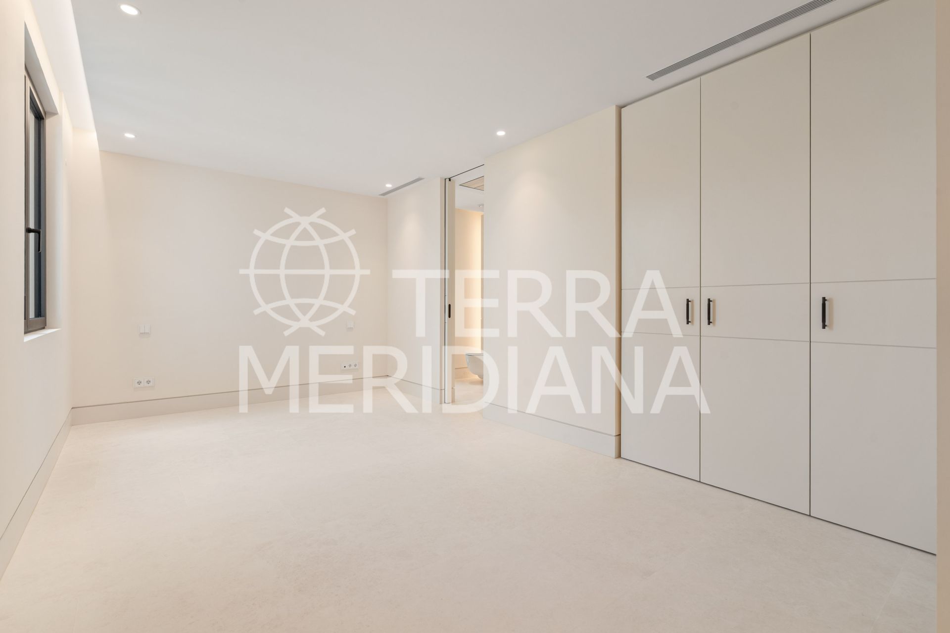 Apartment in UNO, Marbella