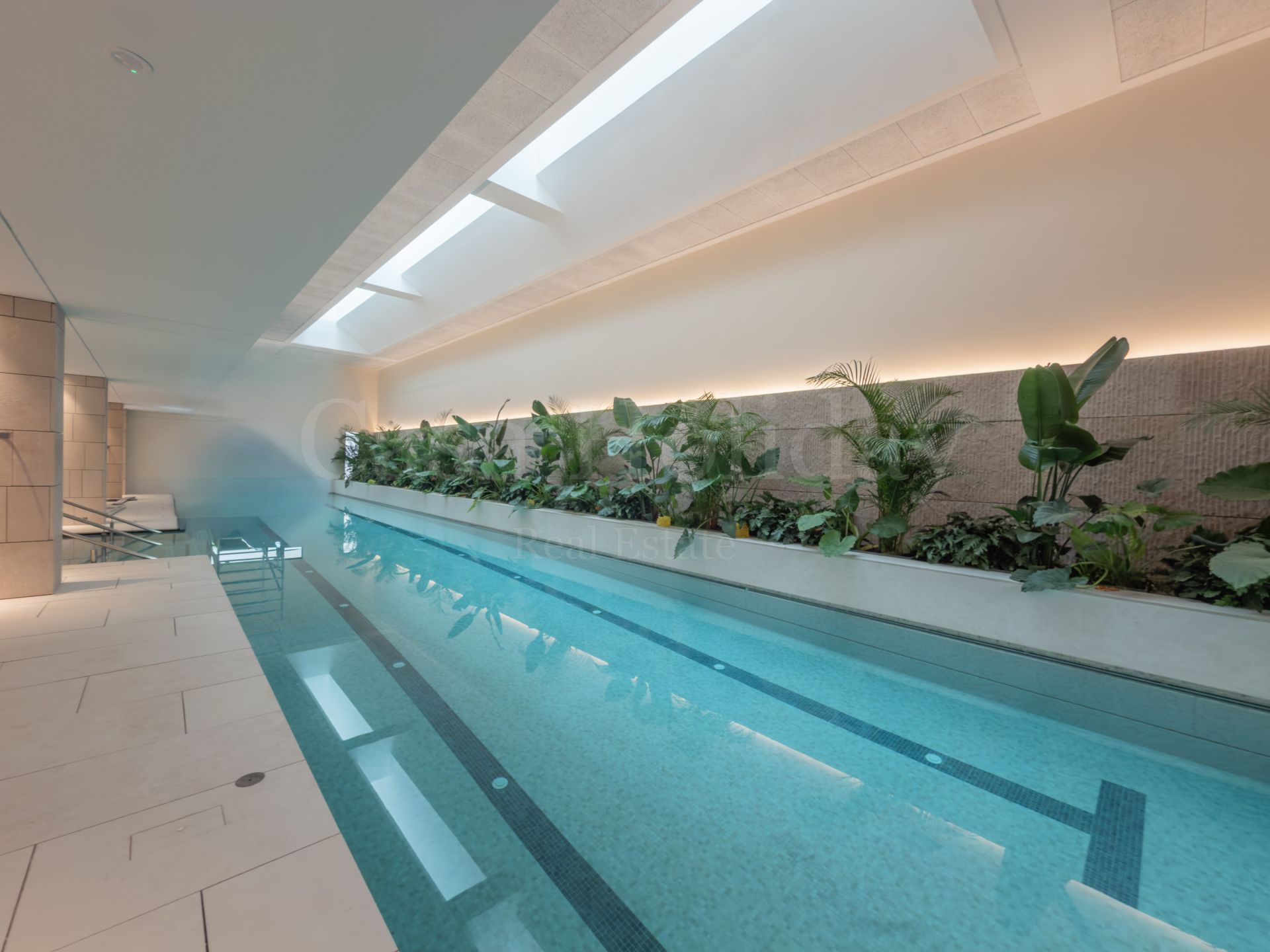 Apartment in UNO, Marbella