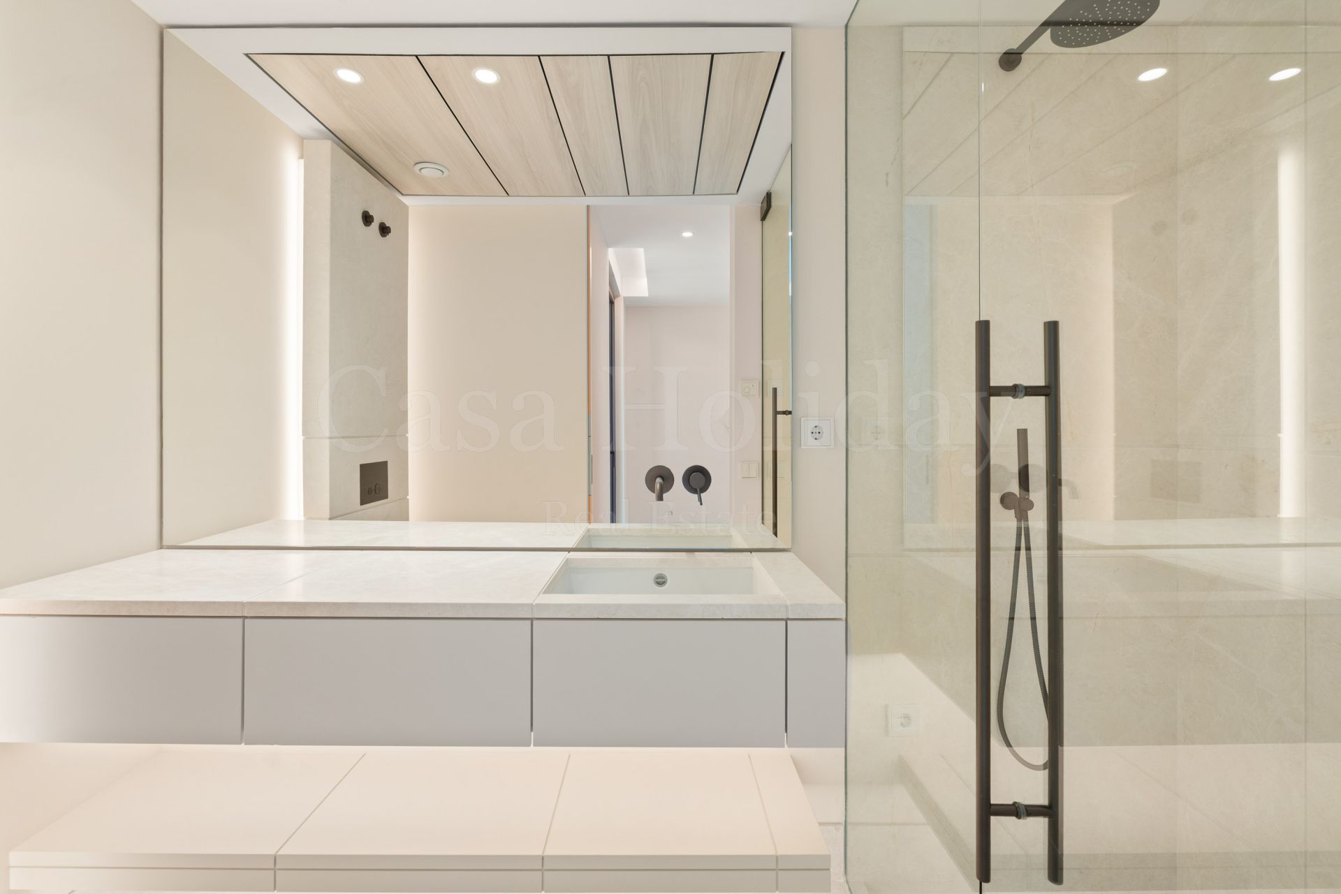 Apartment in UNO, Marbella