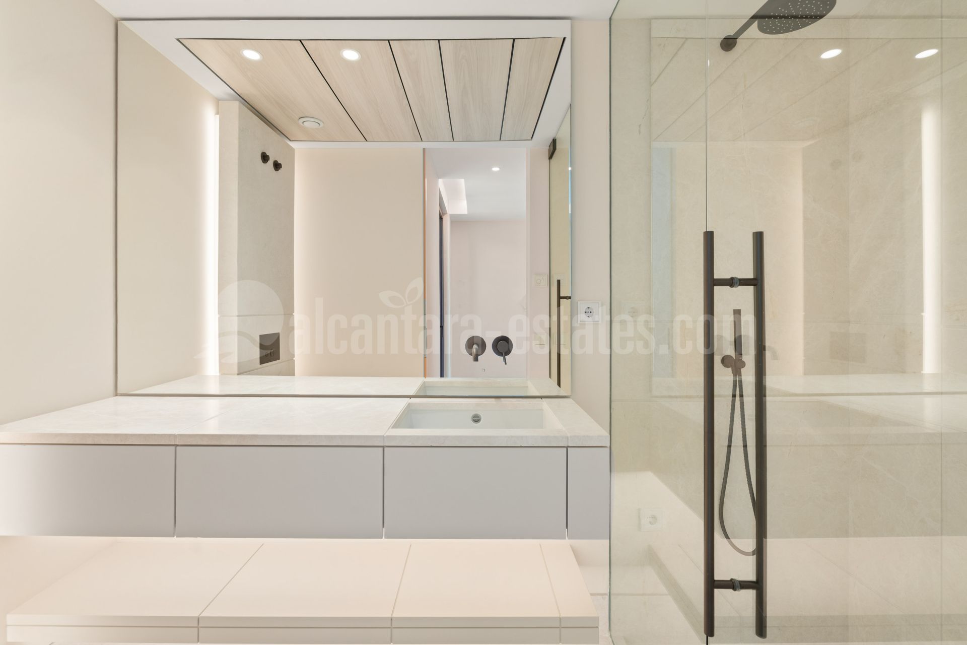 Apartment in UNO, Marbella