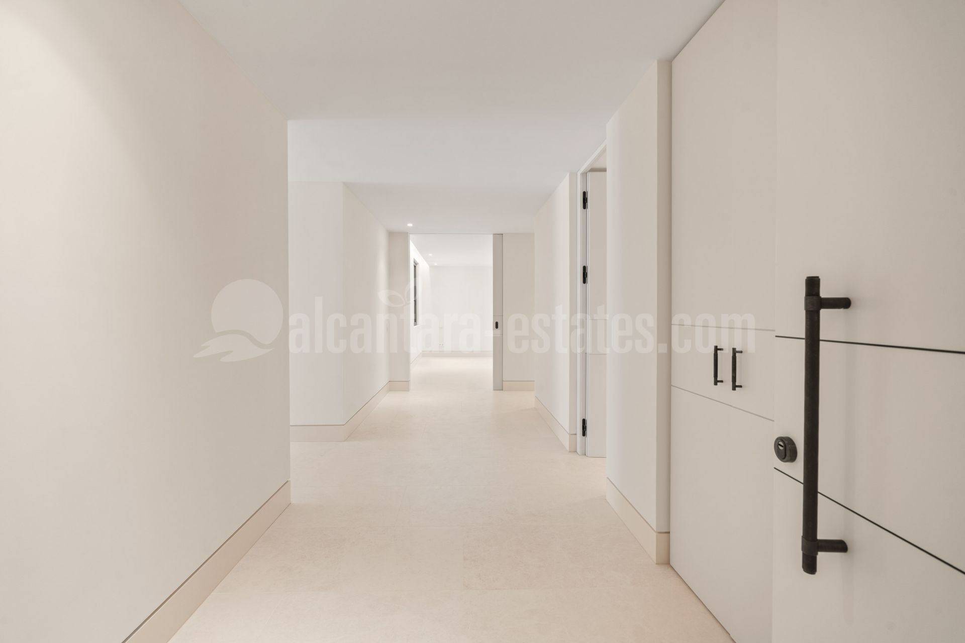 Apartment in UNO, Marbella