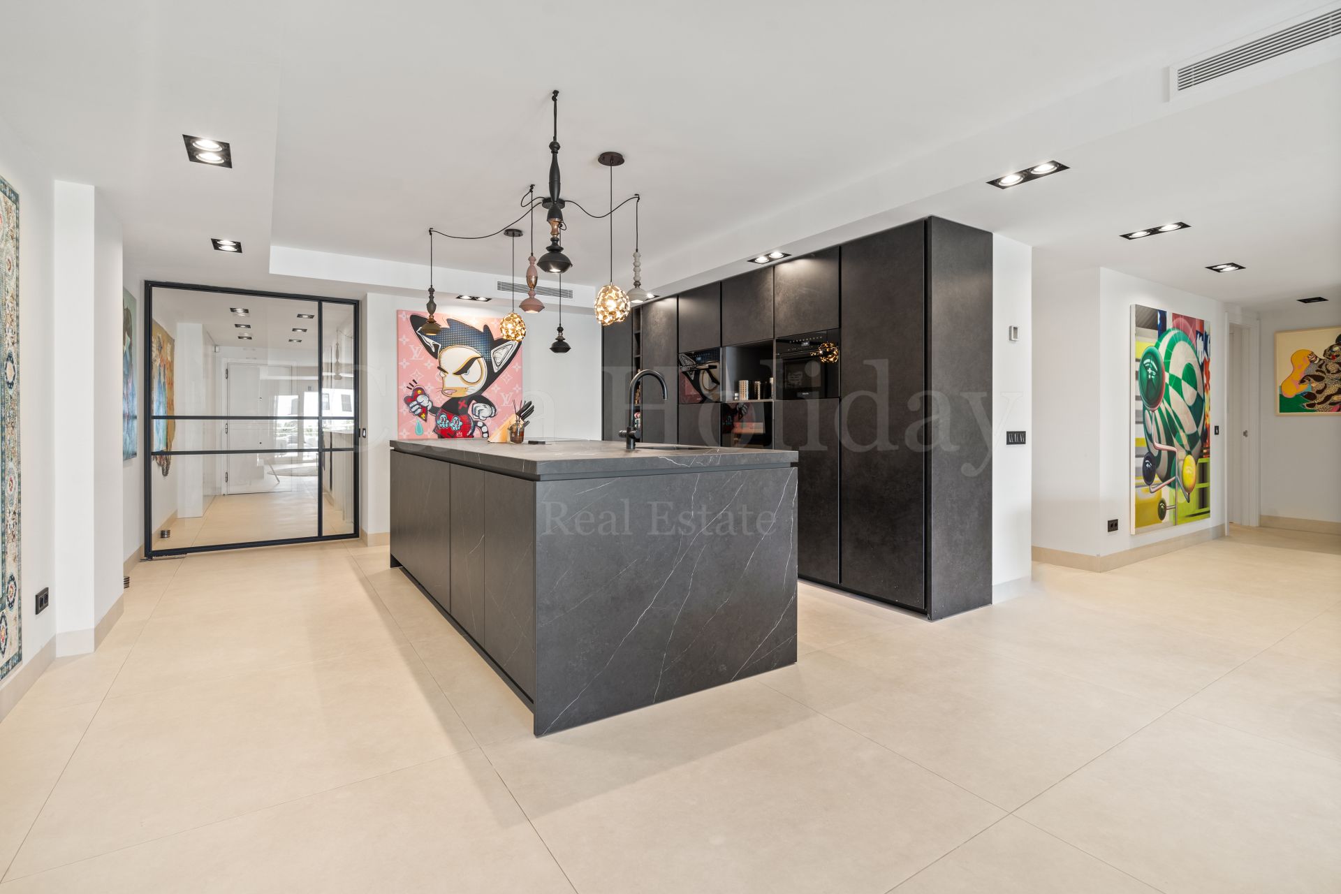Apartamento en Playas del Duque, Marbella