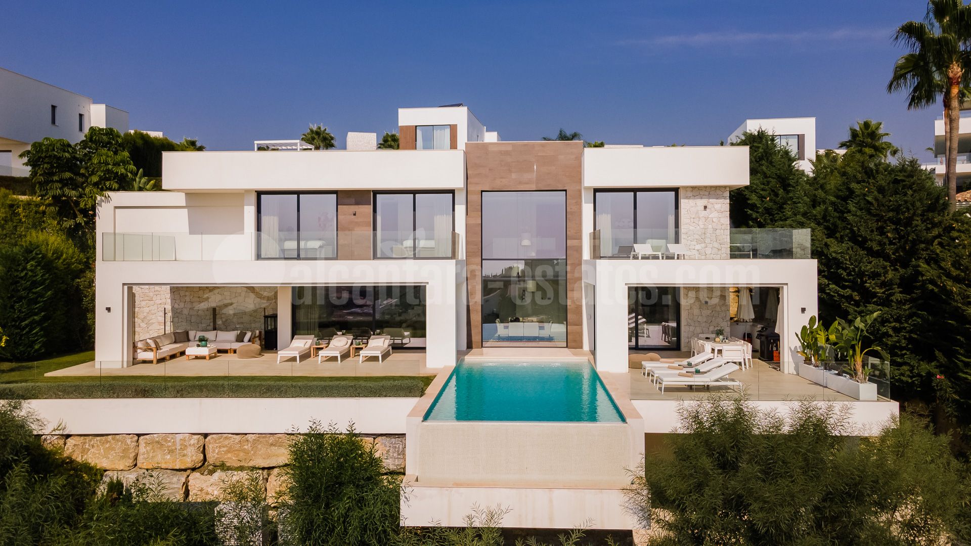 Villa in La Alqueria, Benahavis