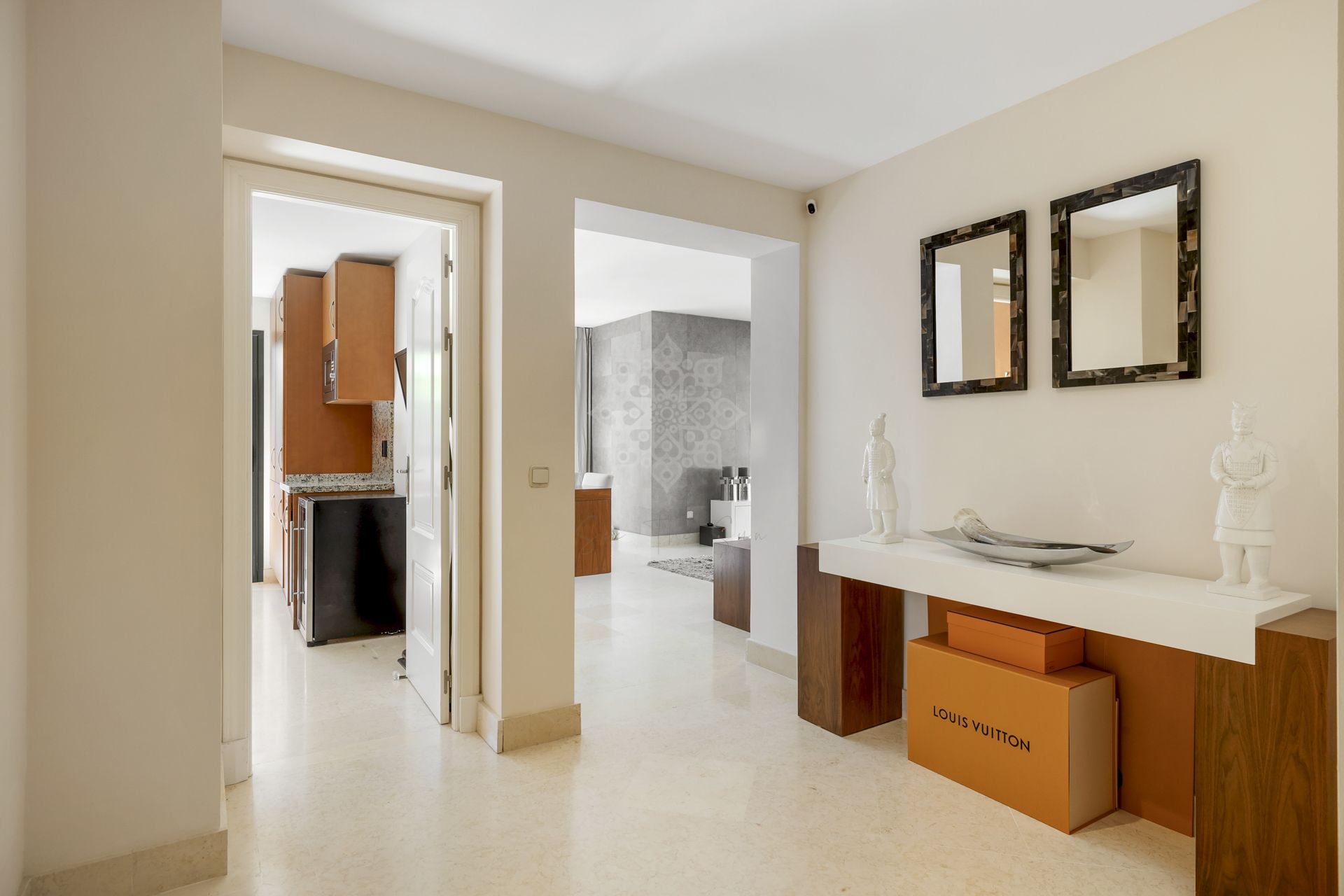 Ground Floor Apartment in Los Capanes del Golf, Benahavis