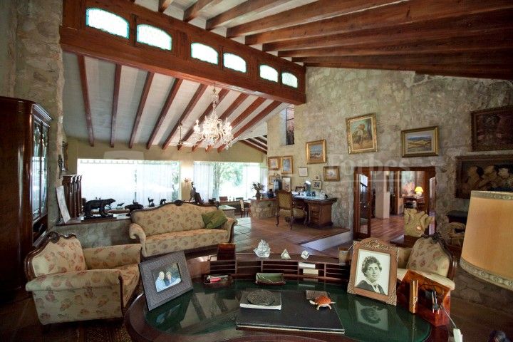 Villa for sale in Santa Barbara, Rocafort