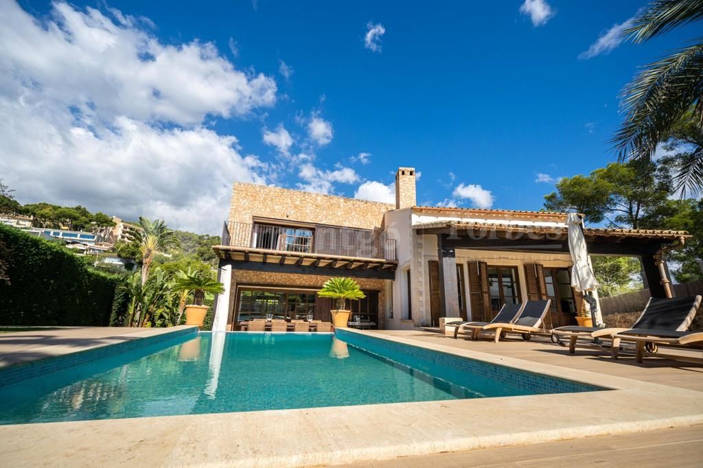 Nice finca located in Bendinat with lots of privacy