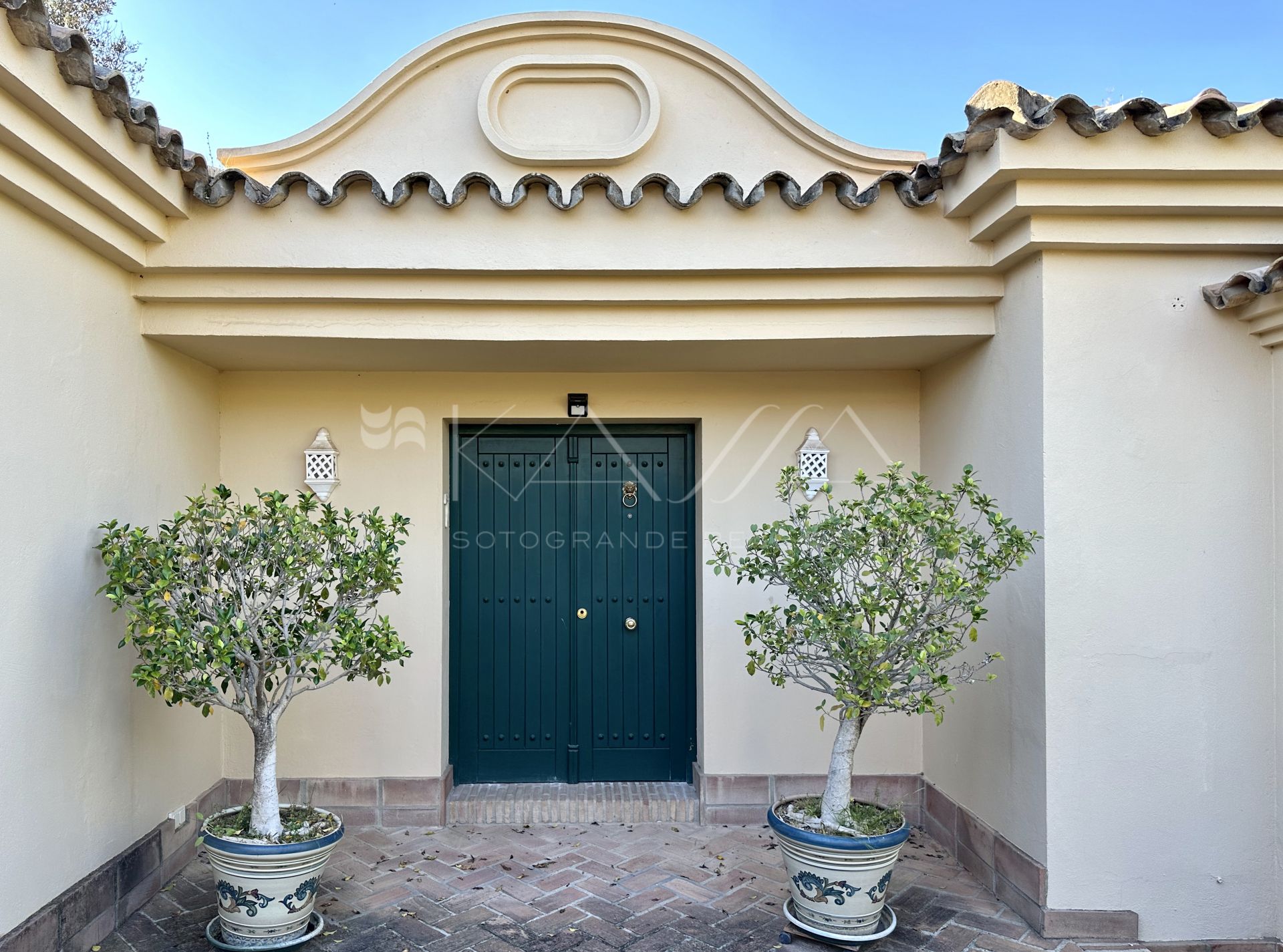 Villa for sale in Zona B, Sotogrande Costa
