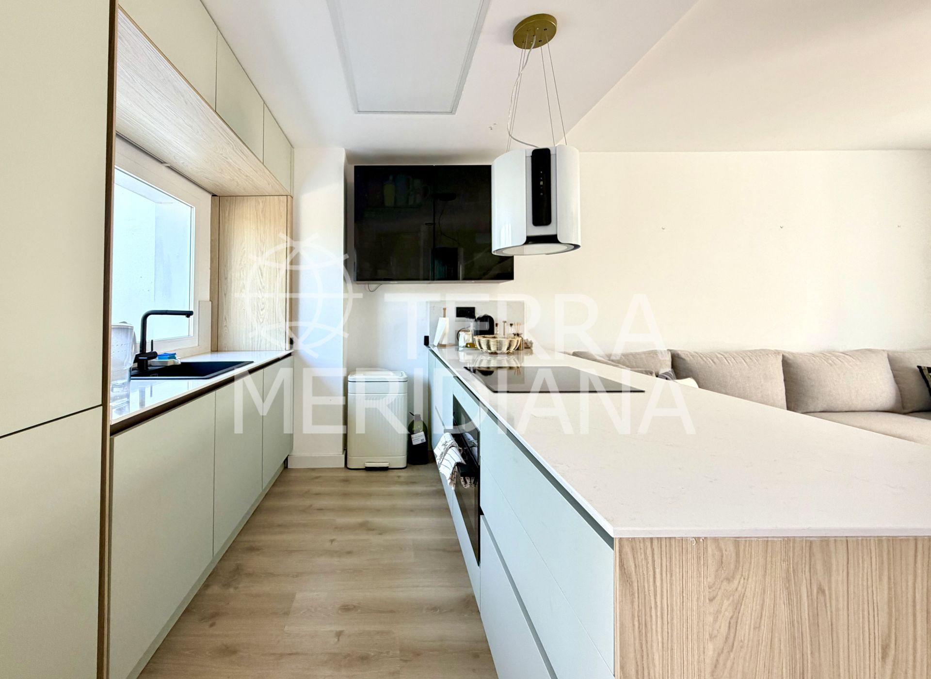 Duplex in Paseo del Río, Sotogrande