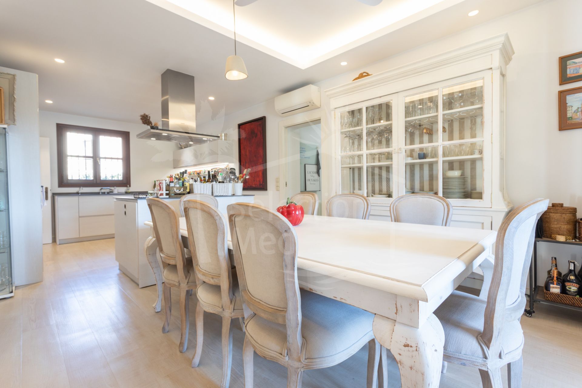 Villa with private pool on the golf course front line – Isla de Guadalmina, Guadalmina Alta