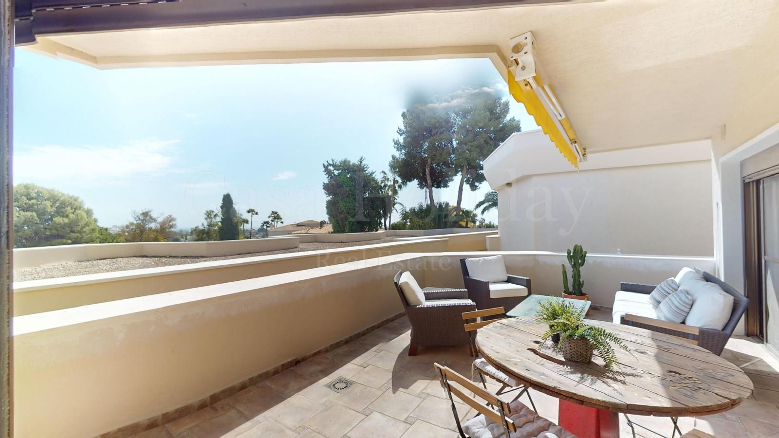 Apartment in Atalaya, Estepona