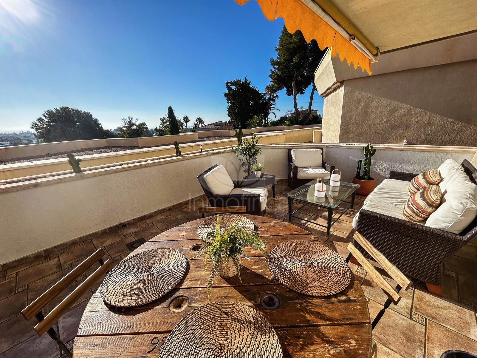 Apartamento en Atalaya, Estepona