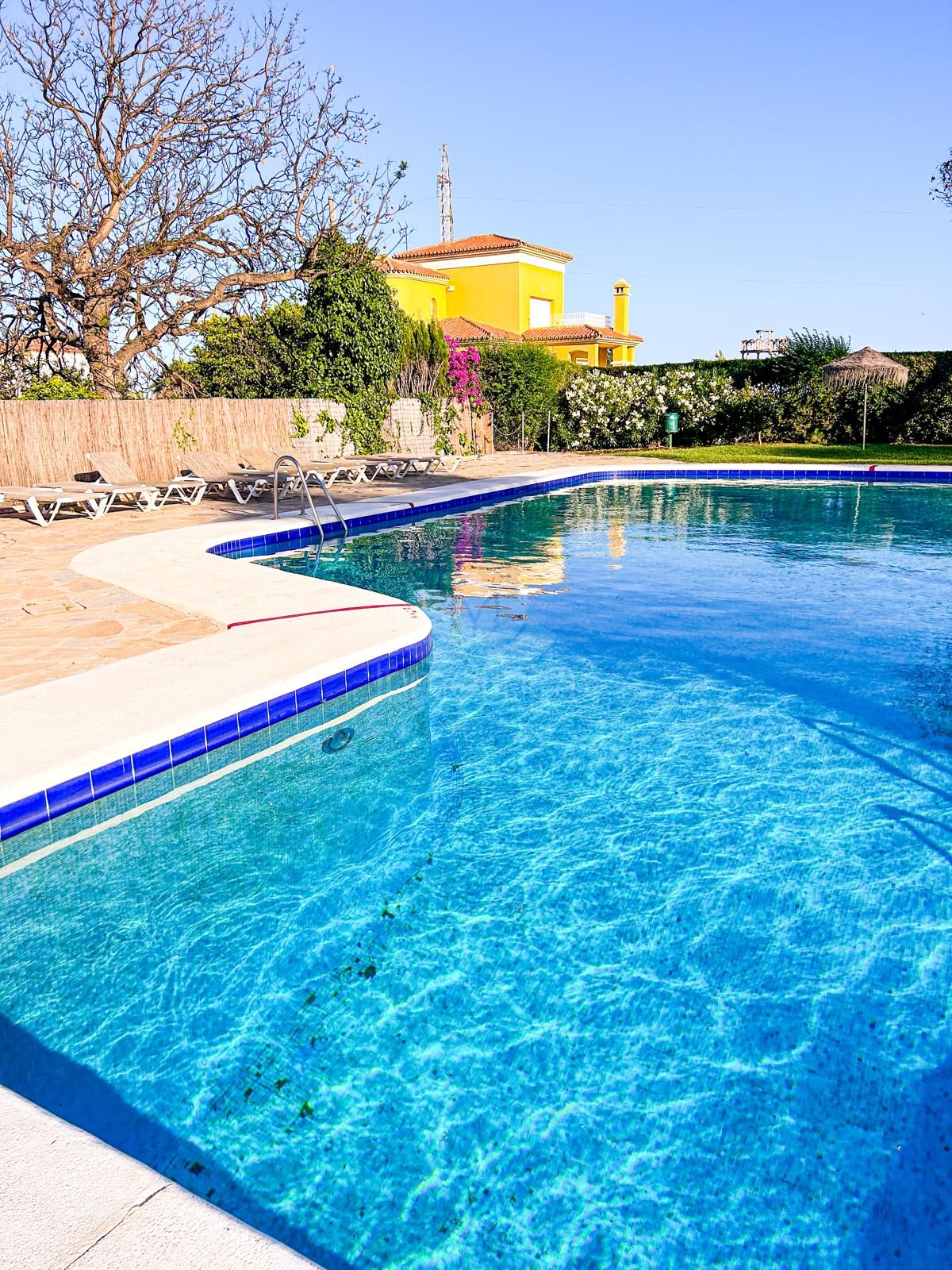 Apartamento en Atalaya, Estepona