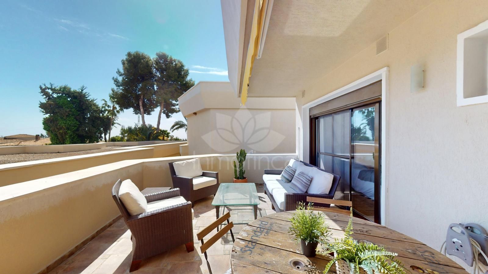 Apartamento en Atalaya, Estepona