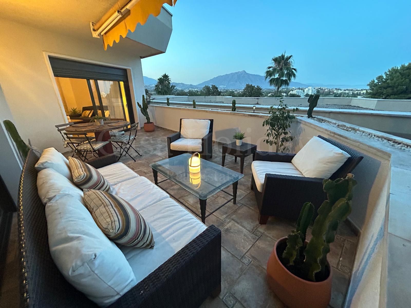 Apartment in Atalaya, Estepona