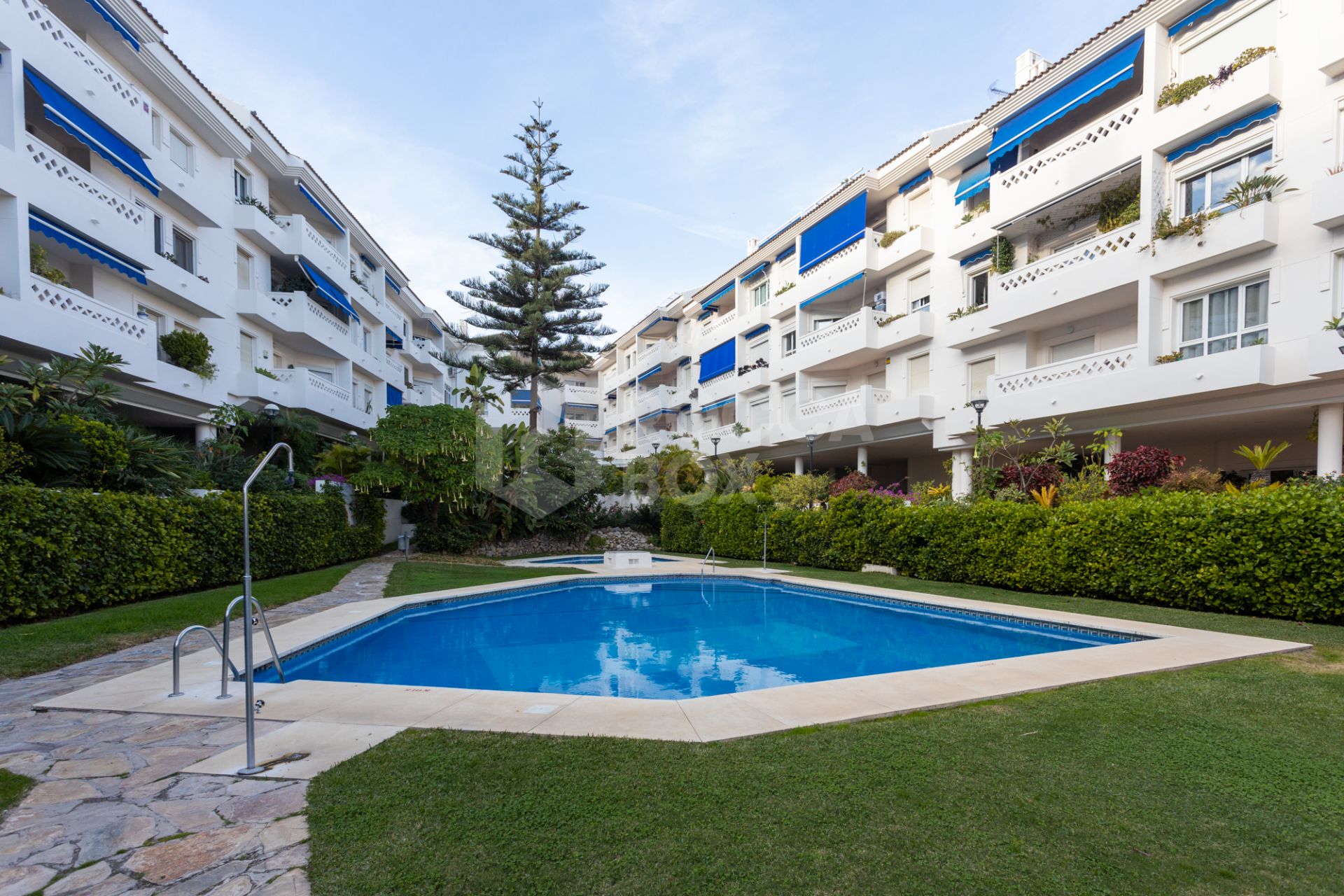 Exclusive Duplex Penthouse on San Pedro Boulevard