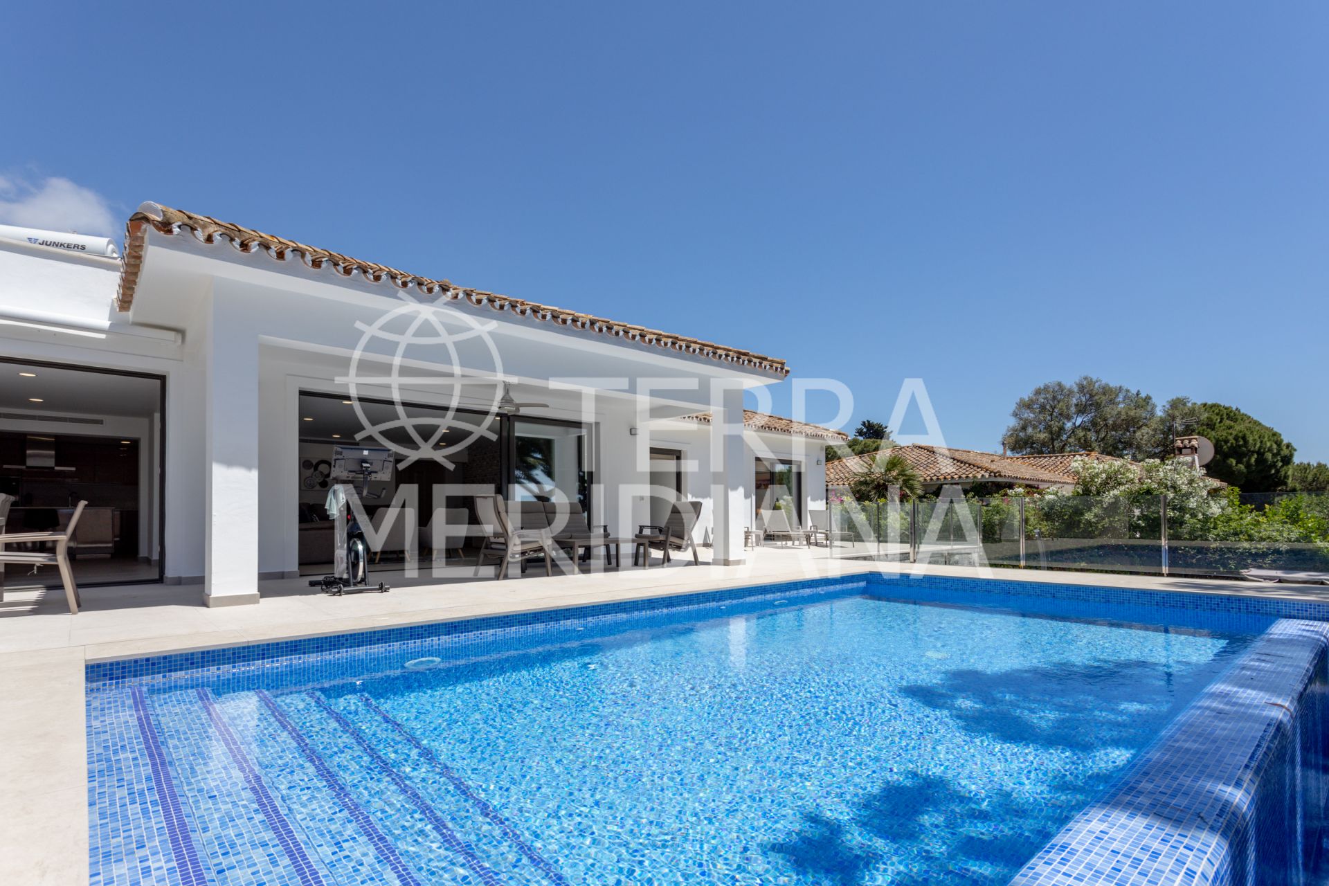 Villa in Artola, Marbella