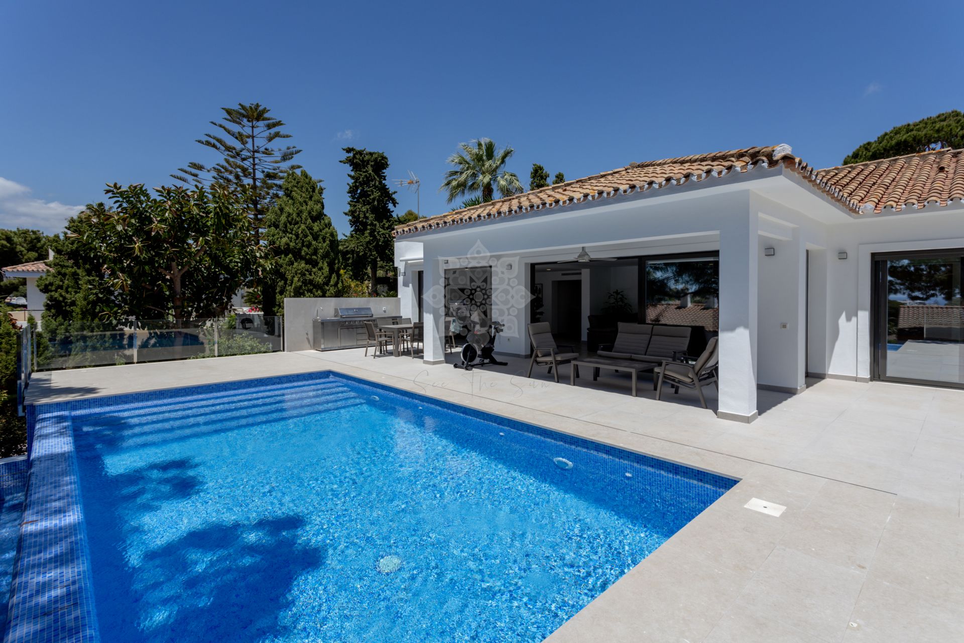 Villa in Artola, Marbella