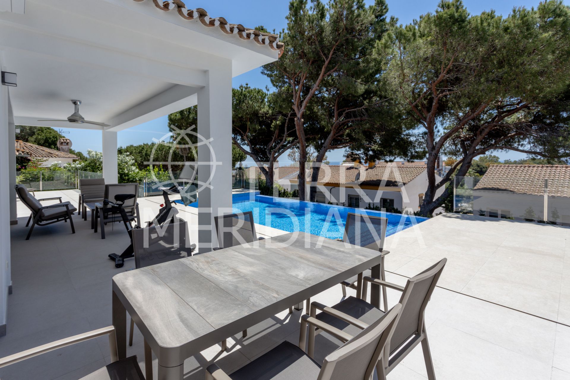 Villa in Artola, Marbella