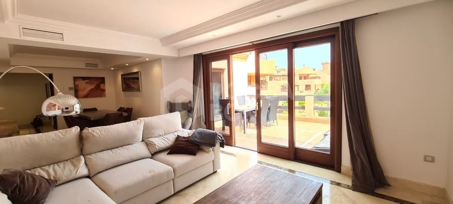 Estepona apartment for sale - Mar Azul - Beach frontline