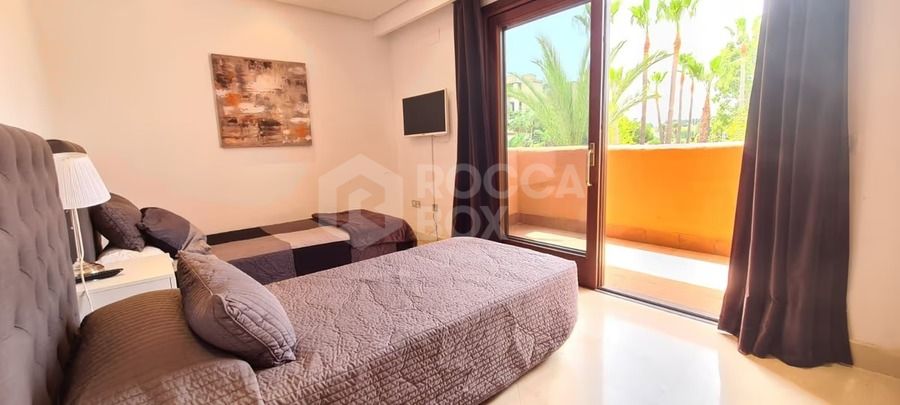 Estepona apartment for sale - Mar Azul - Beach frontline