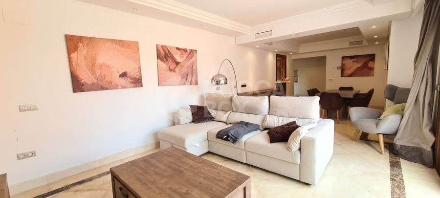 Estepona apartment for sale - Mar Azul - Beach frontline