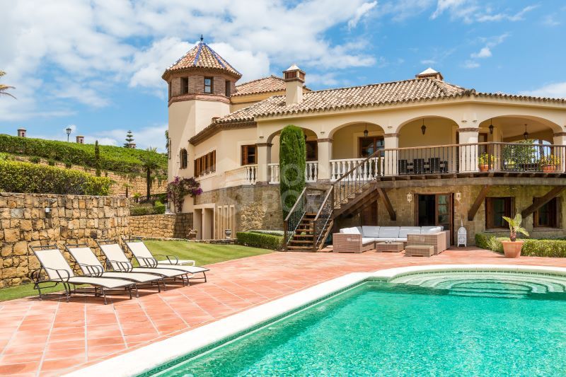Exclusive villa sale Sotogrande | Frontline golf Sotogrande property