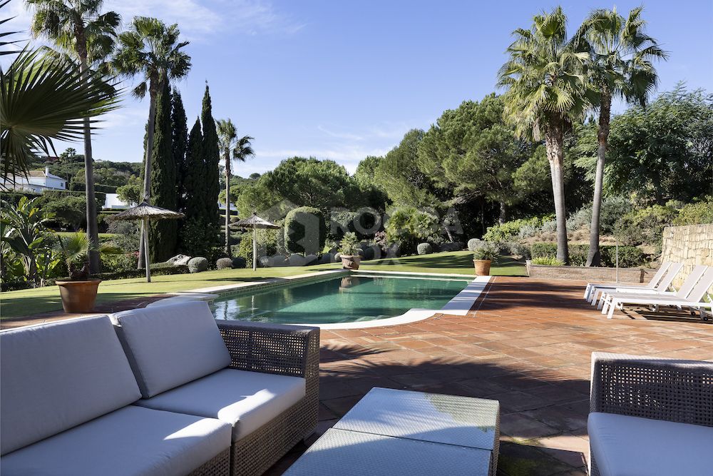 Exclusive villa sale Sotogrande | Frontline golf Sotogrande property