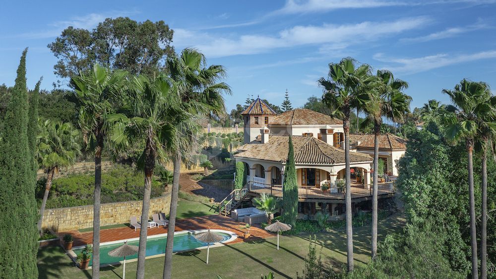 Exclusive villa sale Sotogrande | Frontline golf Sotogrande property