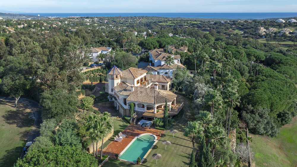 Exclusive villa sale Sotogrande | Frontline golf Sotogrande property