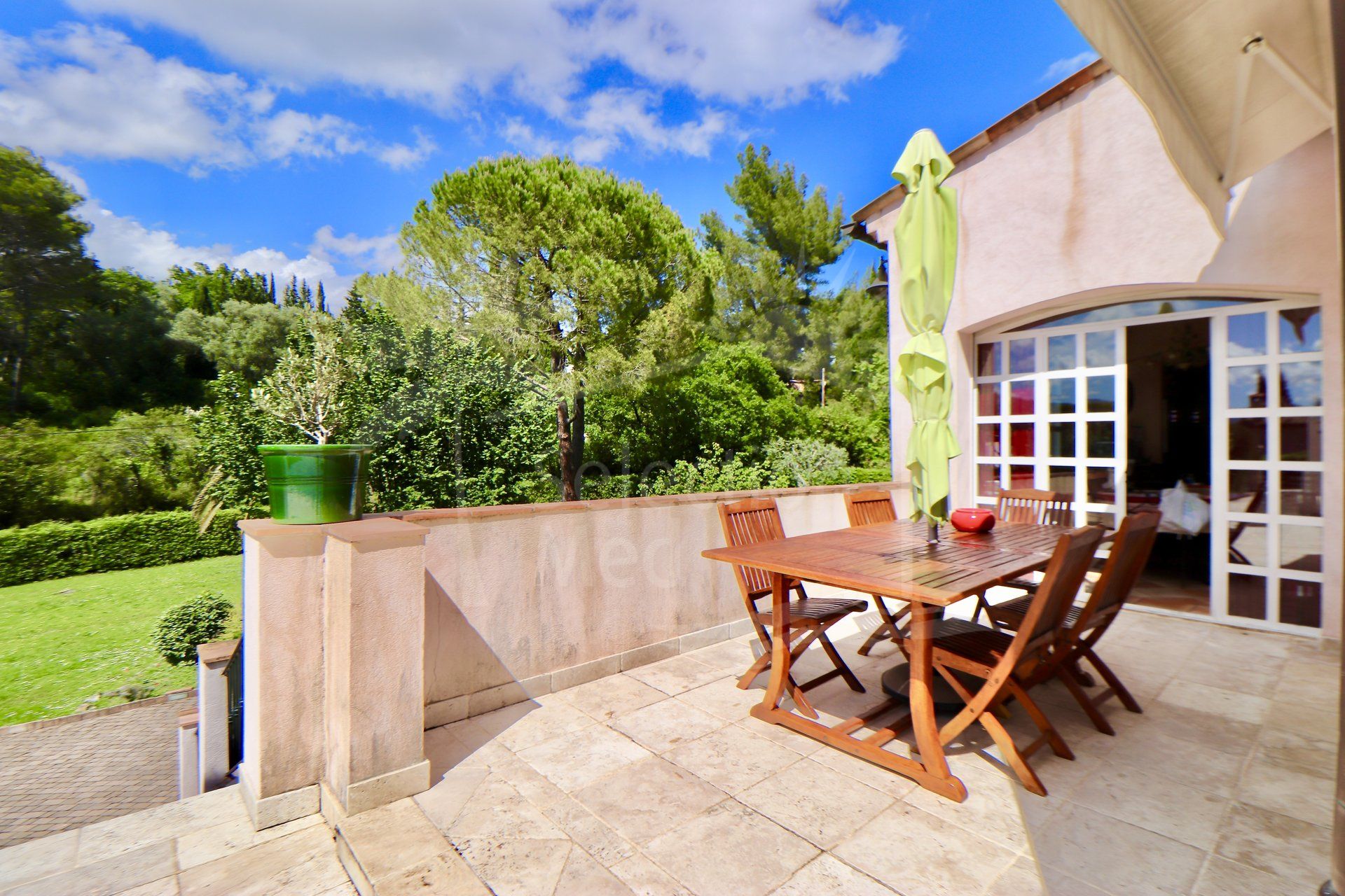 House for sale in Grasse