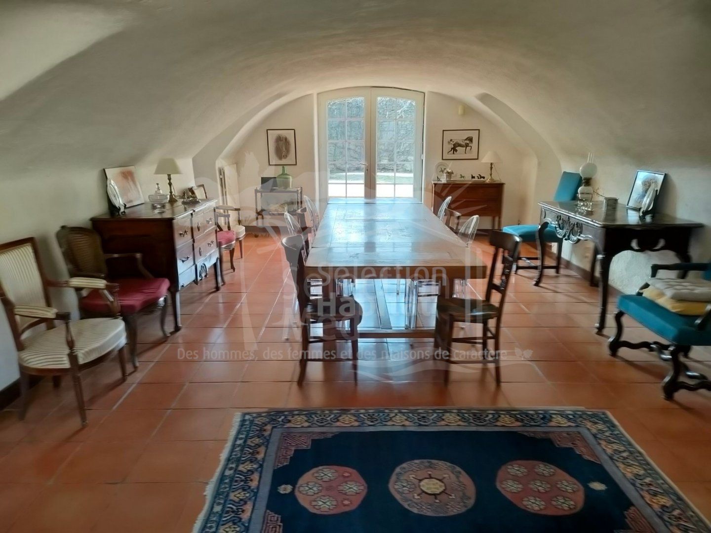 Superb Property from the 12 th century , organic 195 Acres , several residential houses, exploited vineyards, in the heart of the minervois...