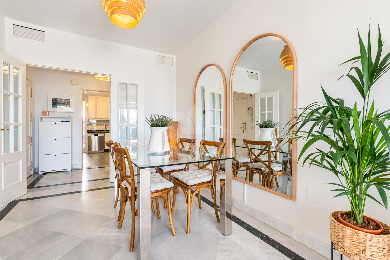Apartment in Aloha Mirasierra, Marbella