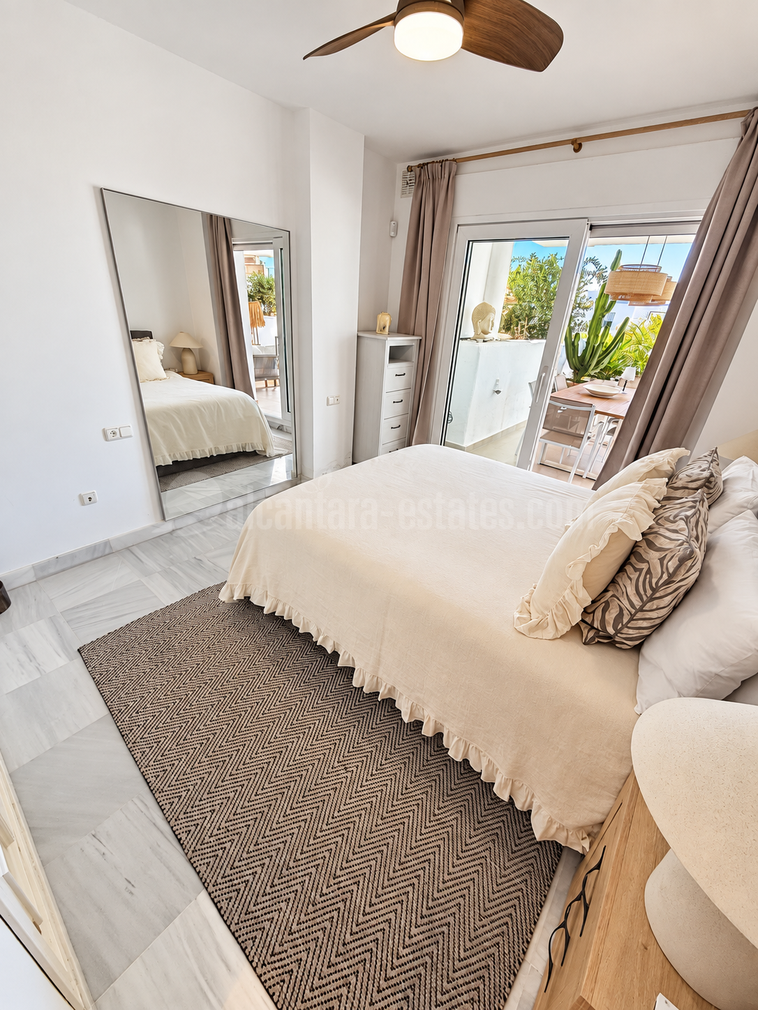 Apartment in Aloha Mirasierra, Marbella
