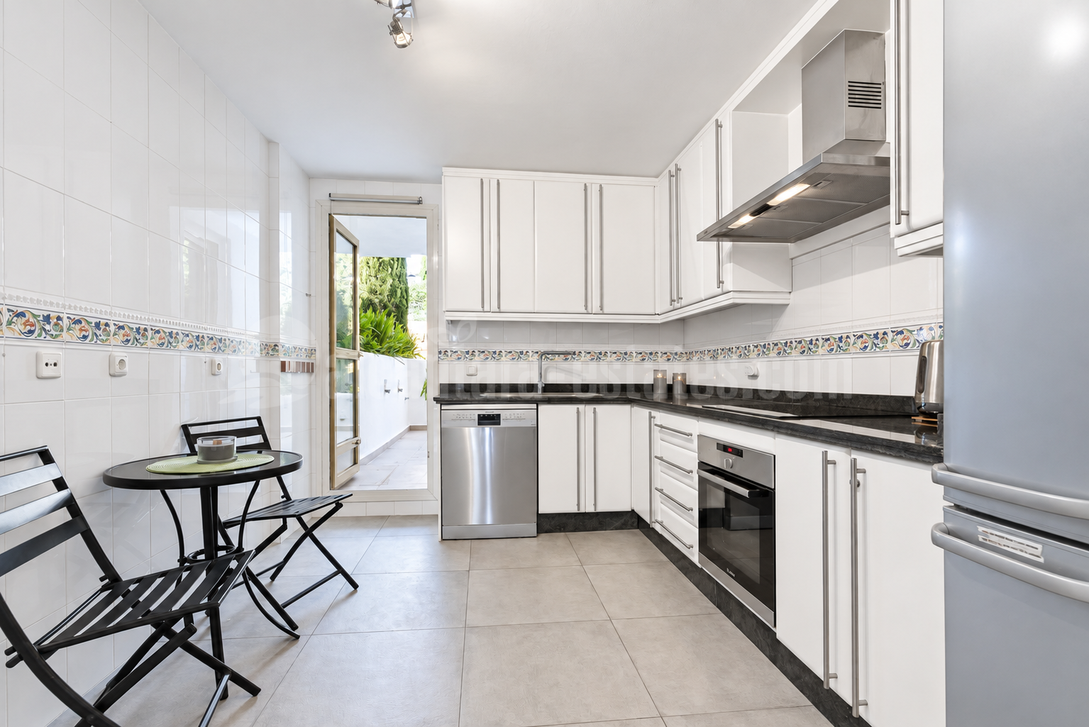 Apartment in Aloha Mirasierra, Marbella