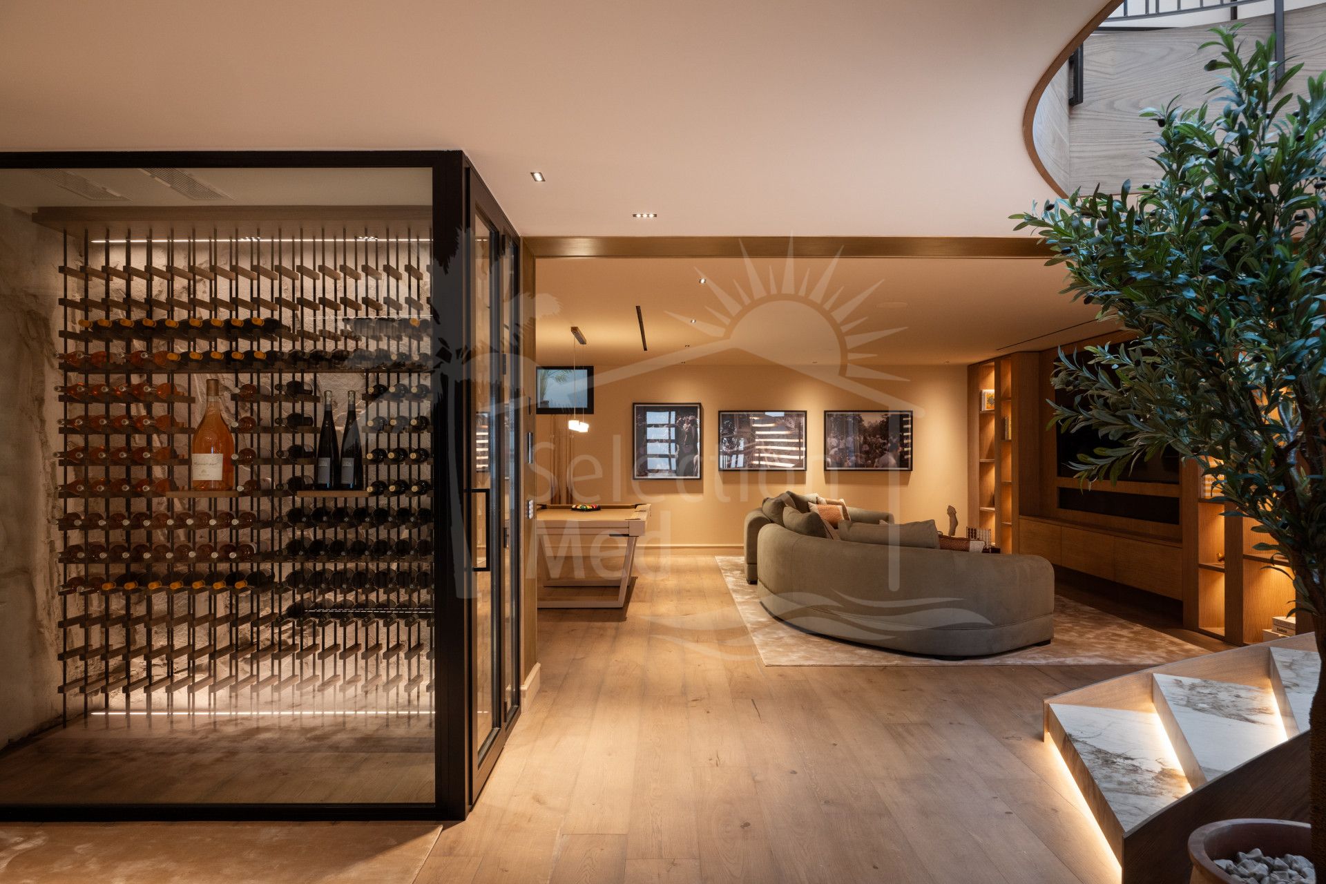 Villa contemporaine de 6 chambres avec spa et piscine cenote dans la Vallée du Golf de Marbella