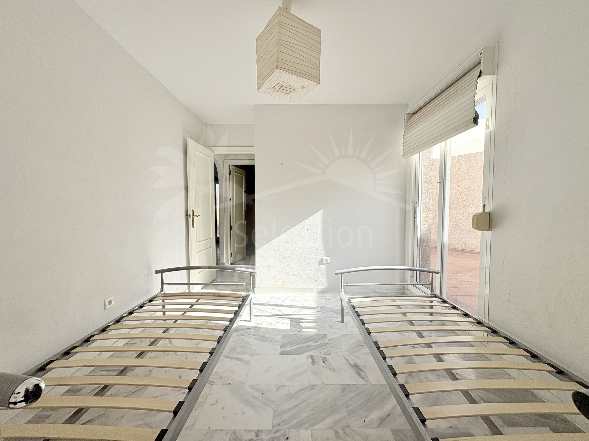 Appartement bien situé avec deux terrasses & Portée pour la modernisation – Riviera del Sol