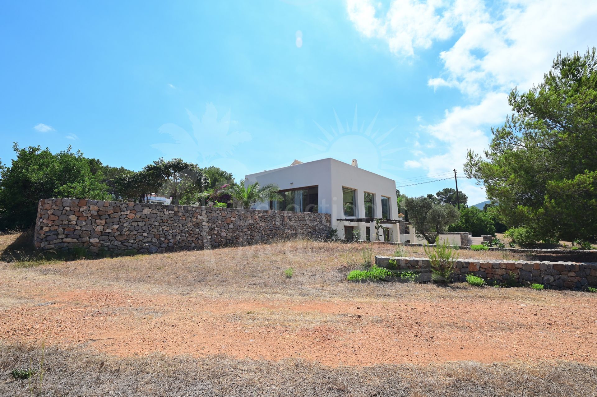 Exclusiva finca renovada con vistas panorámicas y apartamento de invitados en Es Figueral, Santa Eulalia del Río