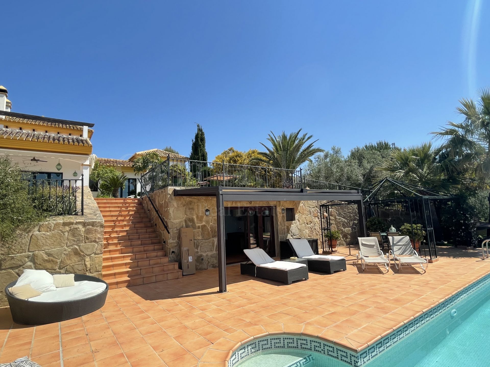 Villa en Villanueva de la Concepción