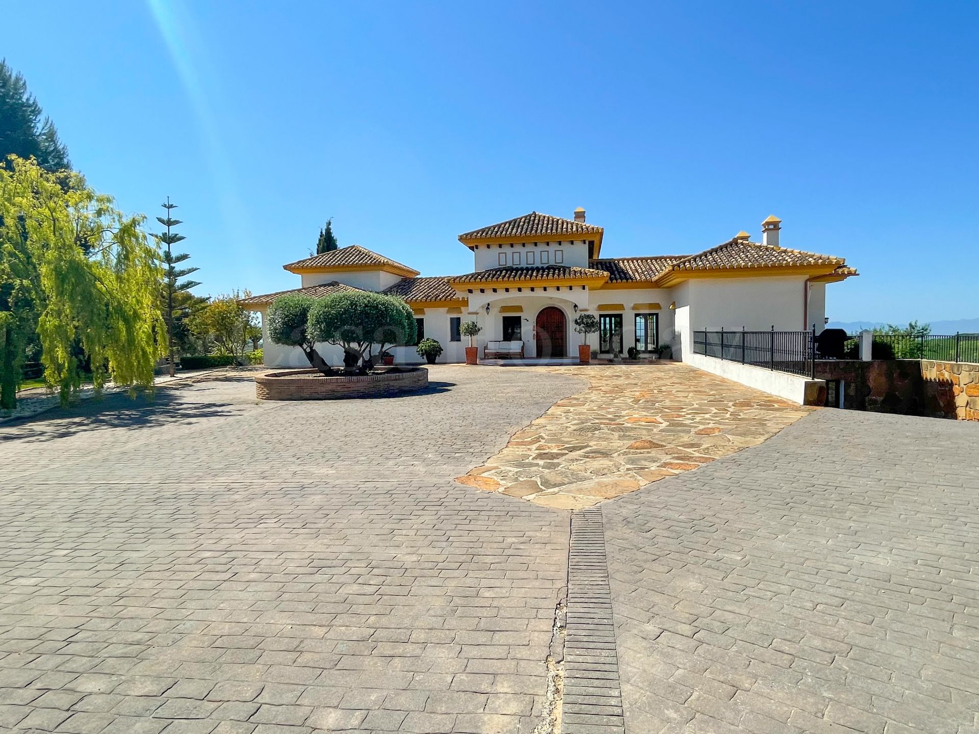 Villa en Villanueva de la Concepción