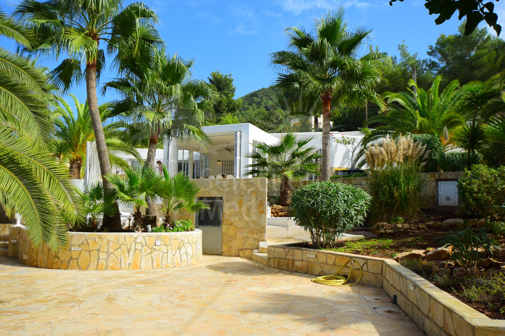 Country Properties for sale in Cala Tarida, San José