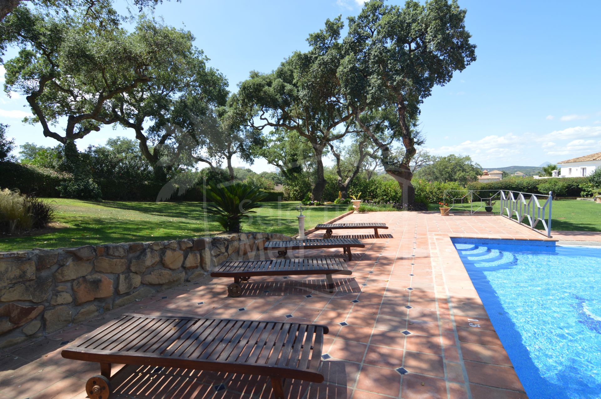 Stunning Front Line Golf Villa in San Roque Club - Luxurious Living with Breathtaking Views