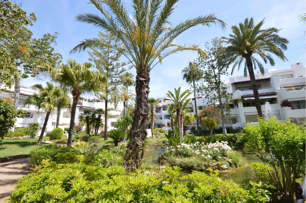 2 Bedroom Ground Floor Apartment in Alhambra del Mar