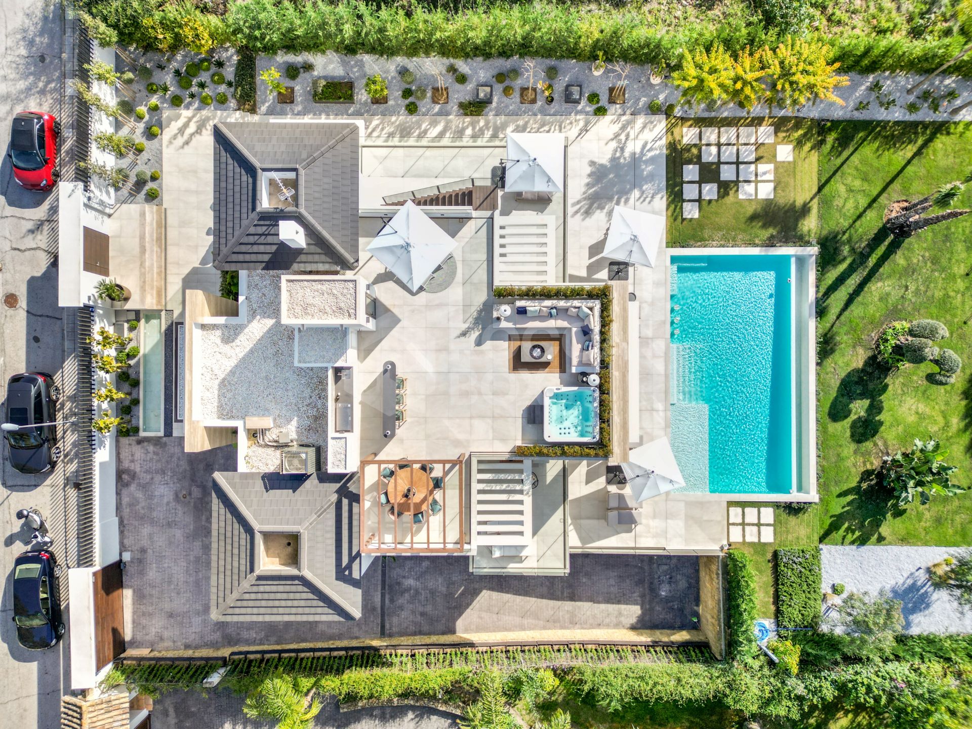 Brand New six bedroom, south facing villa in Lomas del Marques, an exclusive gated community just above the Puente Romano on Marbella's Golden Mile