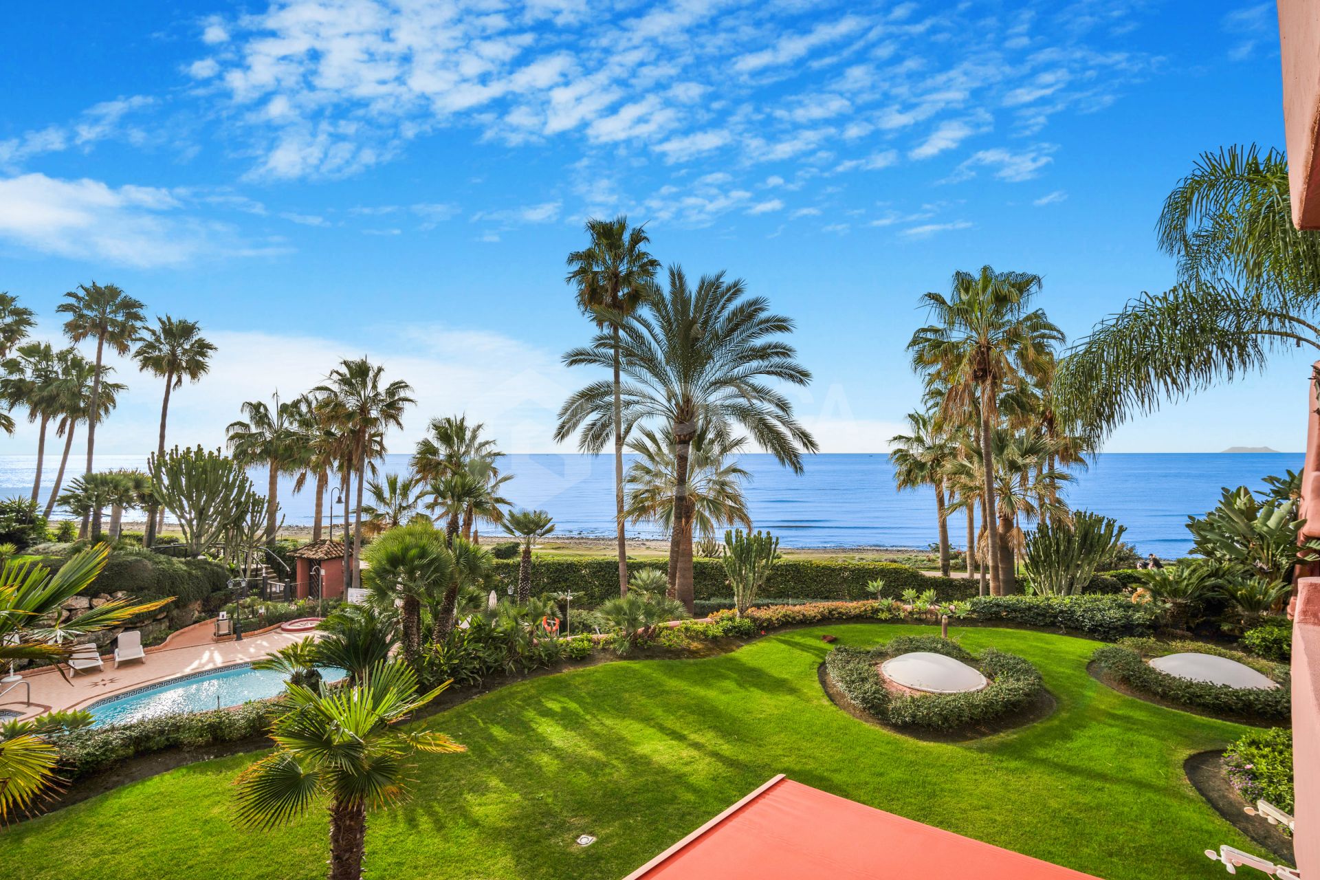 Apartments for sale in Estepona