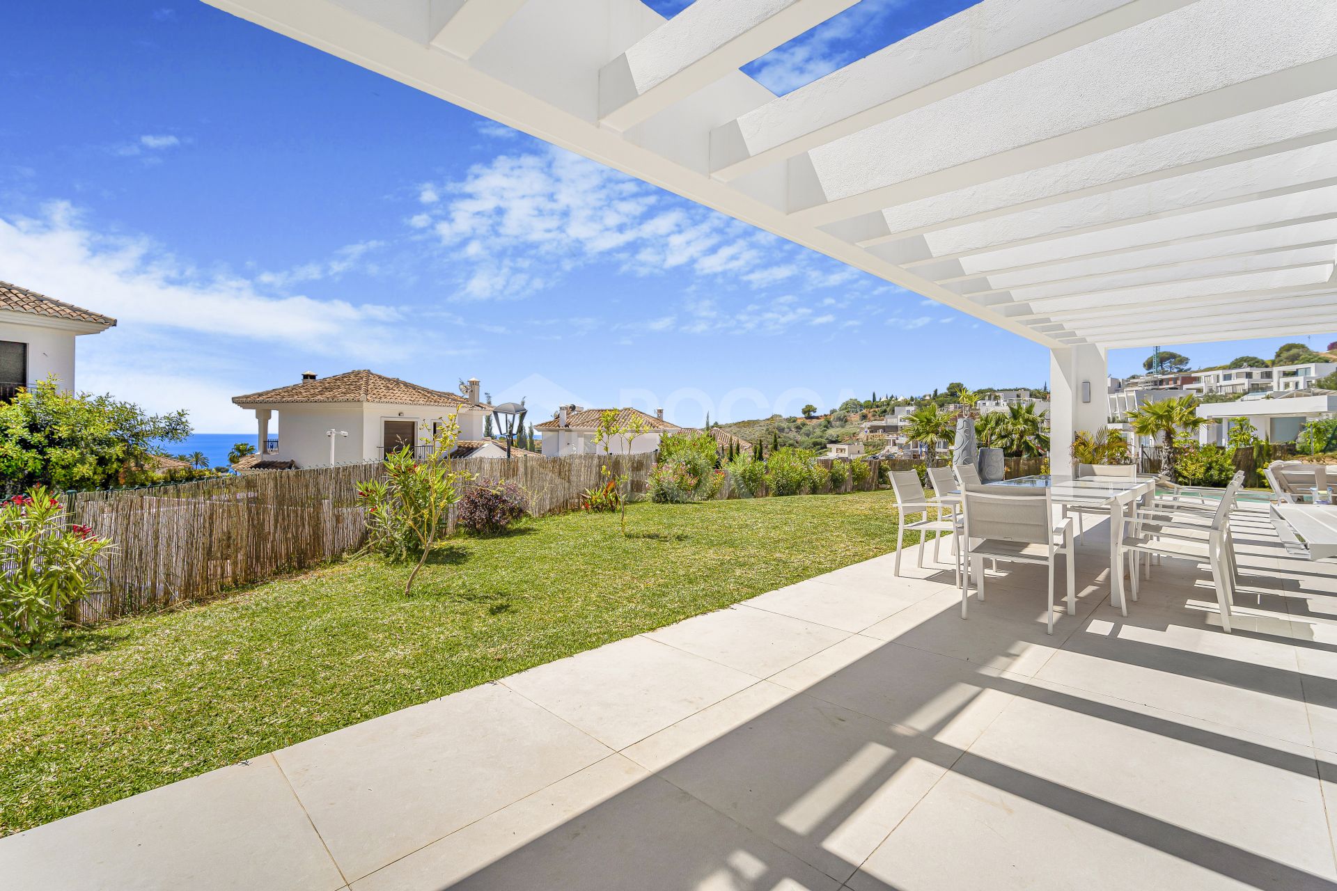 Spectacular four bedroom, south facing villa located in Buena Vista, Mijas with stunning sea views